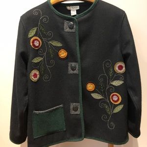 Vintage nikky dark green women’s coat size large, decorative flowers 100% wool
